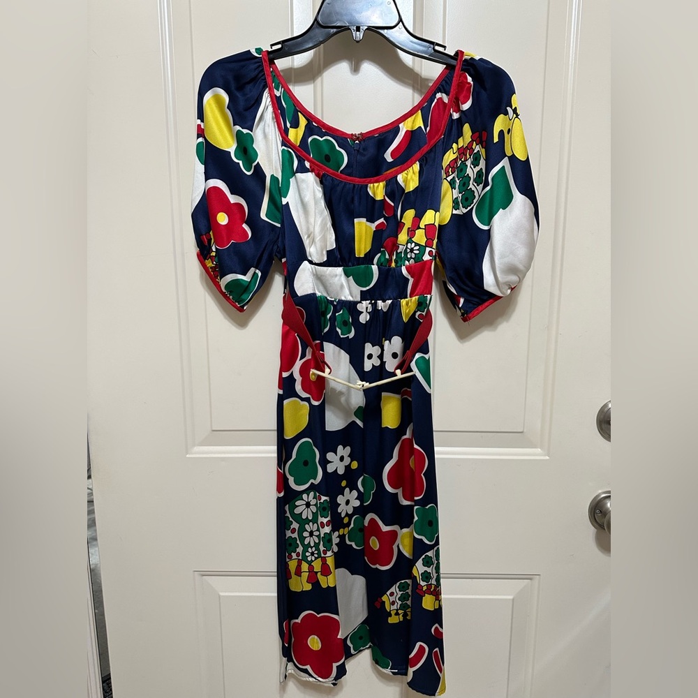 Voom by Joy Han bold silk dress